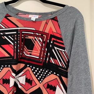 LuLaRoe Tops - NWT XXL baseball tee - LuLaRoe Randy Tee LuLaRoe Tops - NWT XXL baseball tee - LuLaRoe Randy Tee